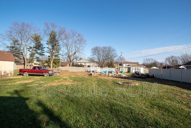 Building Photo - 4155 N County Rd 575 E