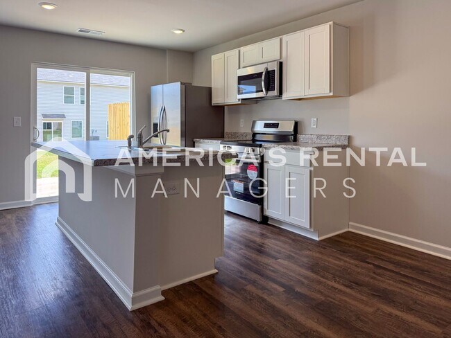 Building Photo - 24 River Grass Dr