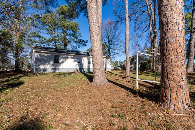 Building Photo - 539 Pheasant Run Dr