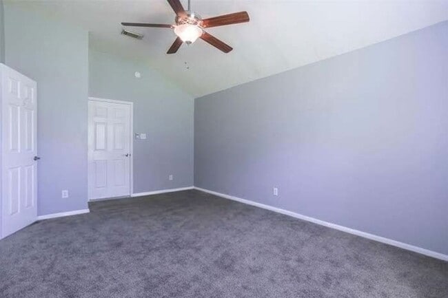 Building Photo - 221 Armand Bay Dr