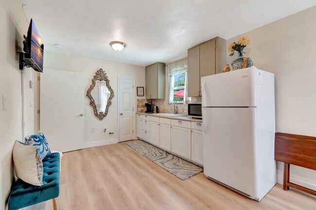 Building Photo - 15 N Ocean Breeze