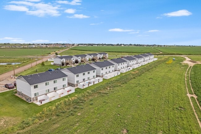 Building Photo - 104 Park View Court