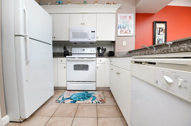 Building Photo - 104 Gulfside Ct