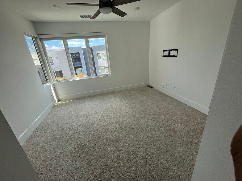 Master Bedroom - 16285 Veterans Way
