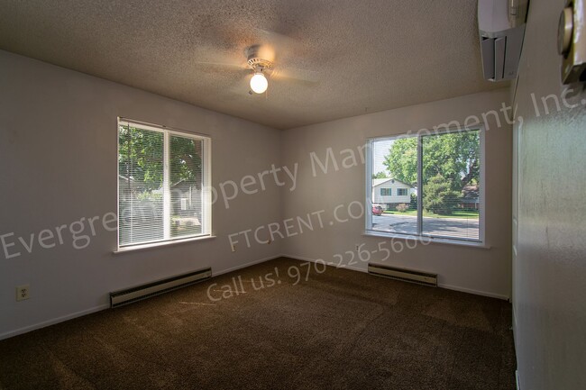 Building Photo - Fantastic 4 bedroom, 2 bathroom near Overl...