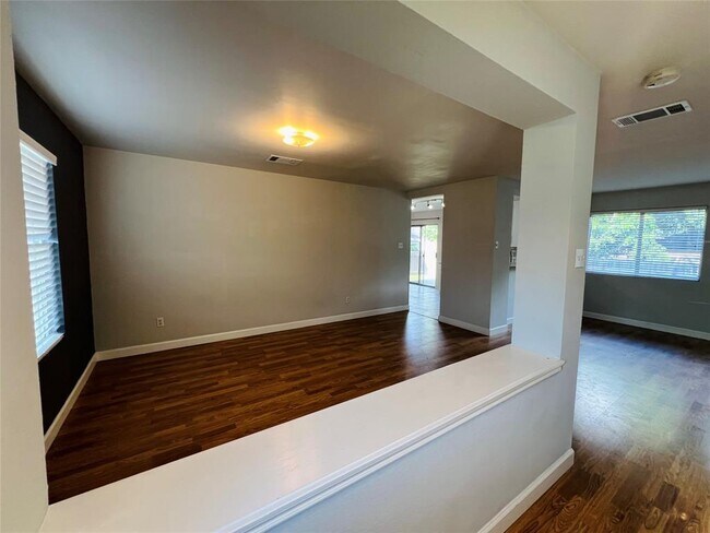 Building Photo - 20805 Jumpers Delight Ln