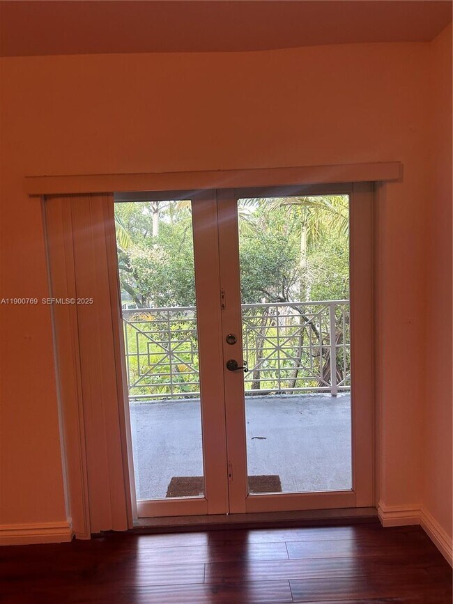 Building Photo - 3147 New York St