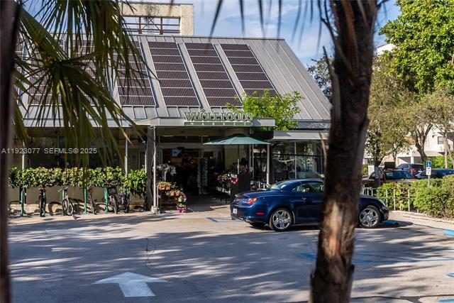 Building Photo - Mirador 1000 Condo