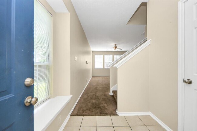 Building Photo - 8763 Thistlemoor Ln
