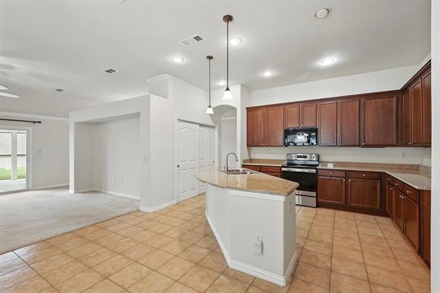 Building Photo - 10000 La Jolla Way