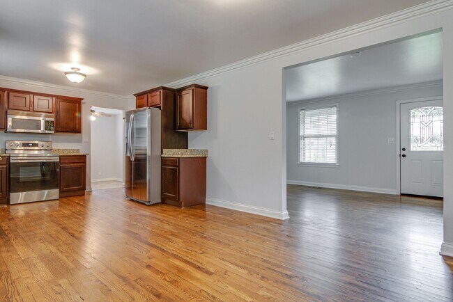 Building Photo - 4736 Danby Dr