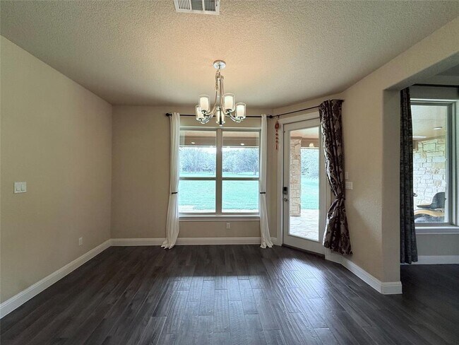 Building Photo - 2621 Greatwood Trl