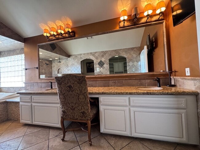 Building Photo - Stunning Waterfront Home in Spring Valley ...