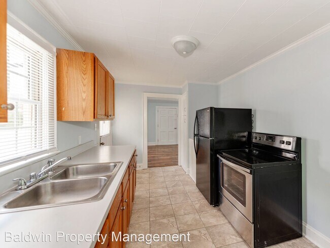 Building Photo - 1 br, 1 bath House - 464 SPRING ST NW