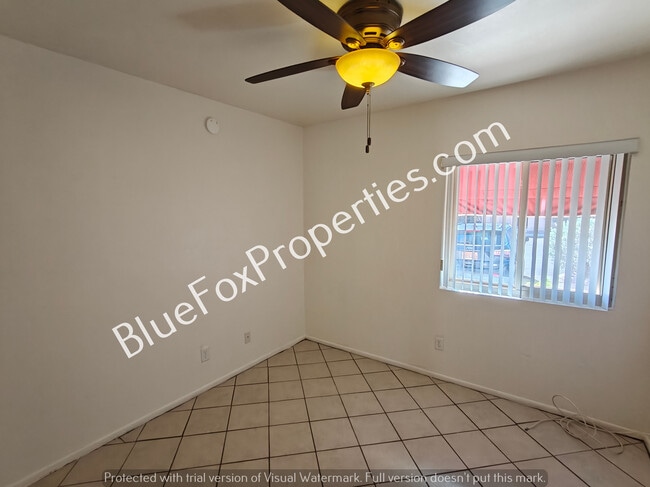 Building Photo - 2718 W Jennie Ln