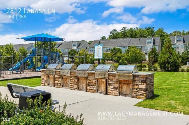 Building Photo - 2812 Lanasa Ln