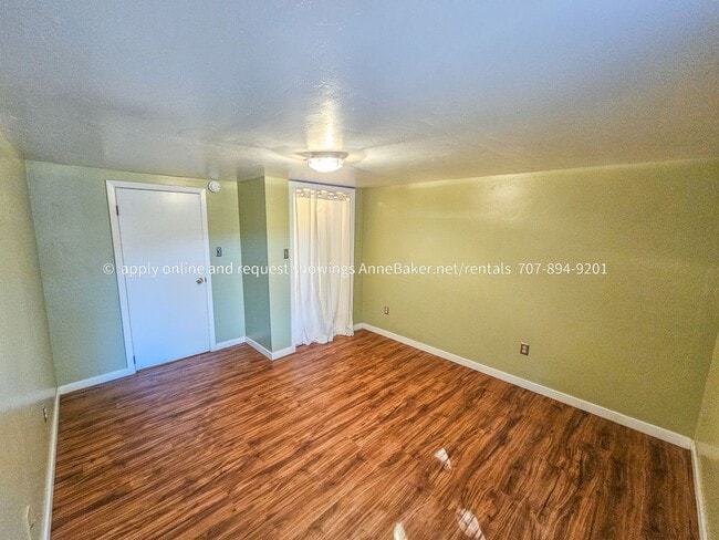 Building Photo - Exquisite Home among the Oak Trees