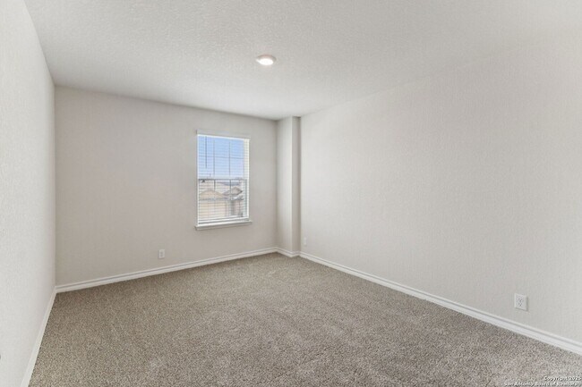 Building Photo - 22811 Tee Shot