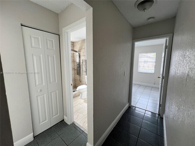 Building Photo - 13562 SW 286th Terrace