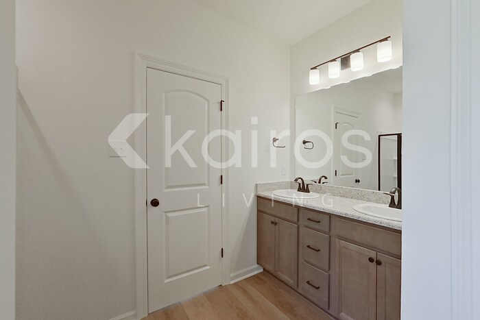 Building Photo - 100 Hendrix Rd