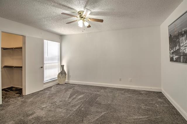 Building Photo - 2918 Nova Dr