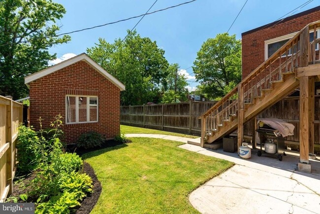 Building Photo - 247 Evans Ln