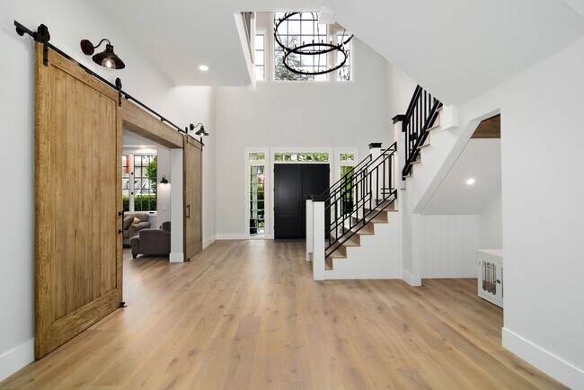 Building Photo - 28845 Countryside Dr
