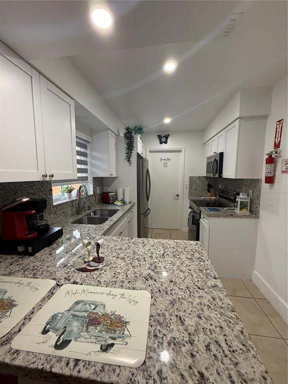 Building Photo - 112 Lagoon Rd