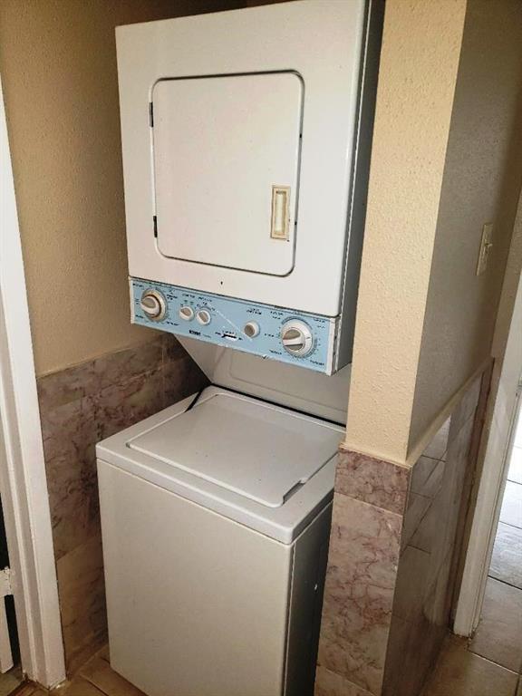 Building Photo - 10555 Turtlewood Ct