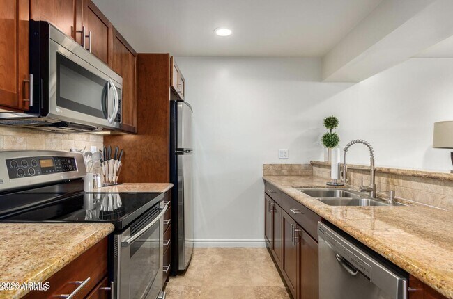 Building Photo - 4120 N 78th St