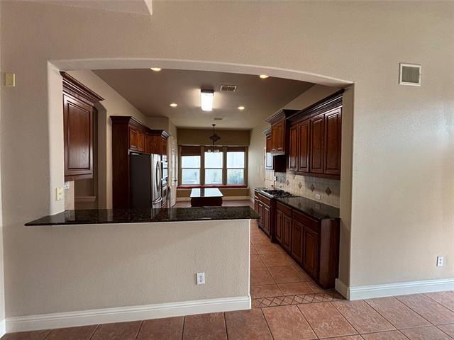 Building Photo - 834 San Clemente