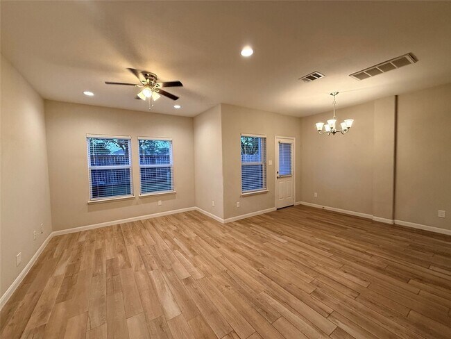 Building Photo - 17142 Wilthorne Colony Ct