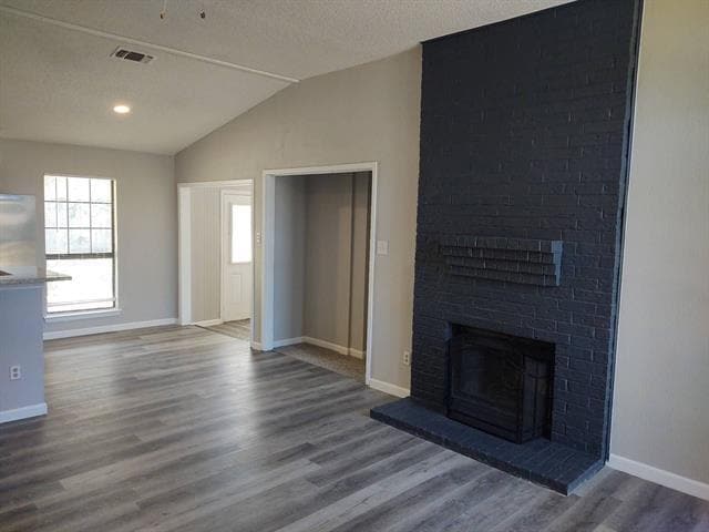 Building Photo - 600 Benedict Ln