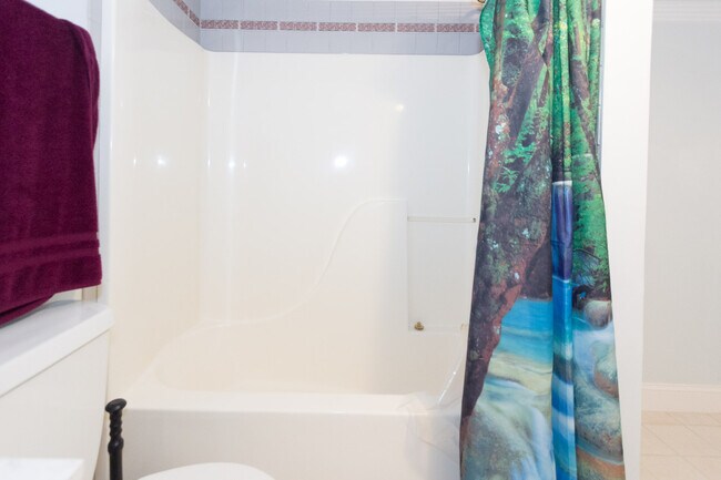 Building Photo - 5485 Forest Falls Dr