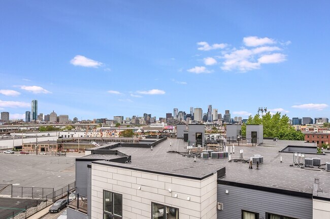 Building Photo - 510 Dorchester Ave