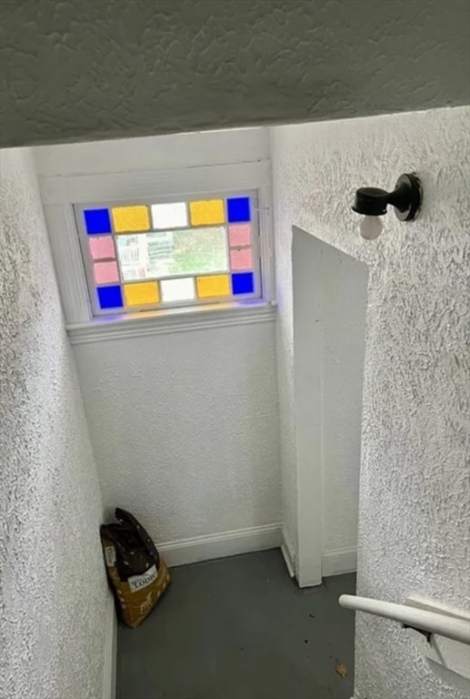 Building Photo - 7 Beacon St