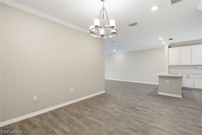 Building Photo - 11841 Venetian Lagoon Dr