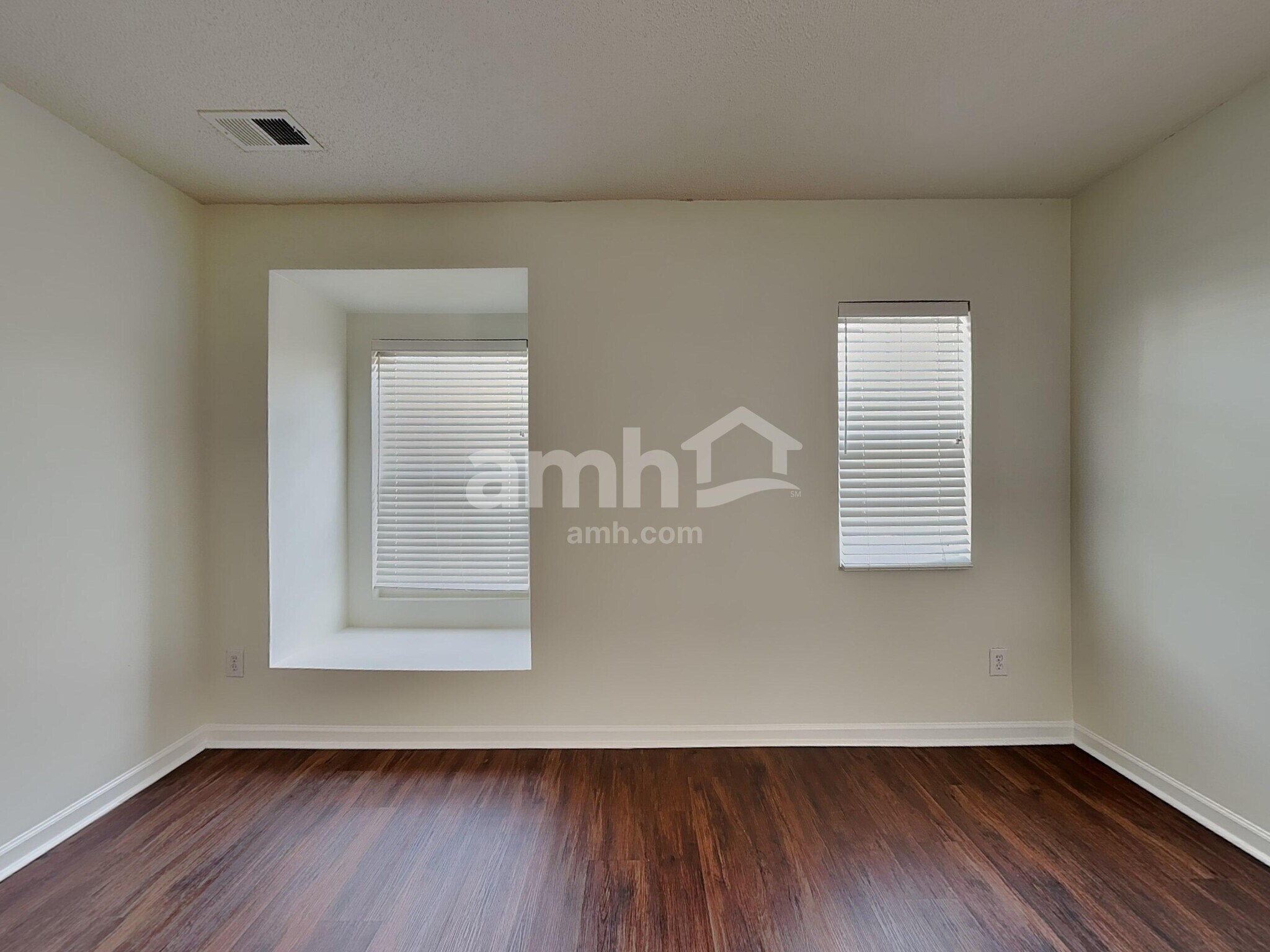 Building Photo - 5955 Ricker Rd