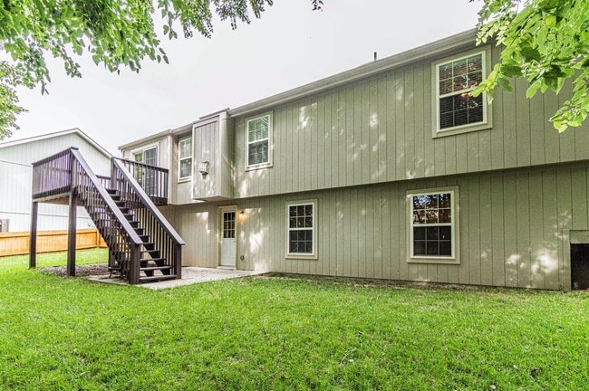 Building Photo - Springvalley Neighborhood