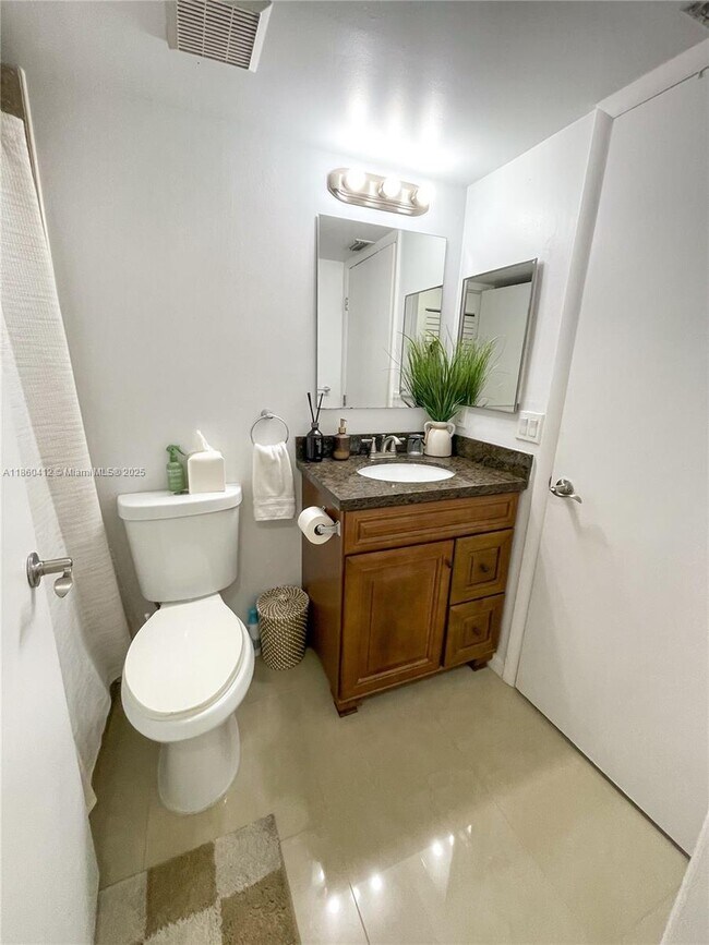 Building Photo - 15821 SW 104th Terrace