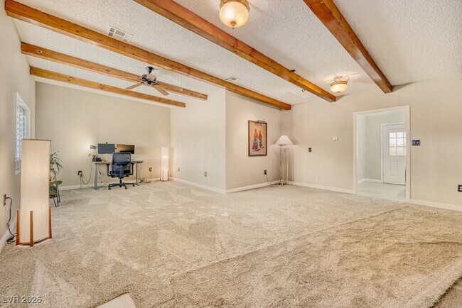 Building Photo - 1224 Sur Este Ave