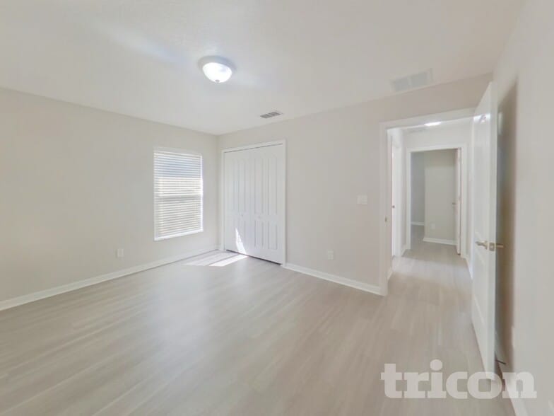 Building Photo - 613 Westview Dr