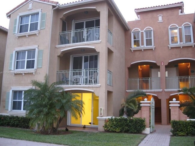 Building Photo - 6630 NW 114th Ave