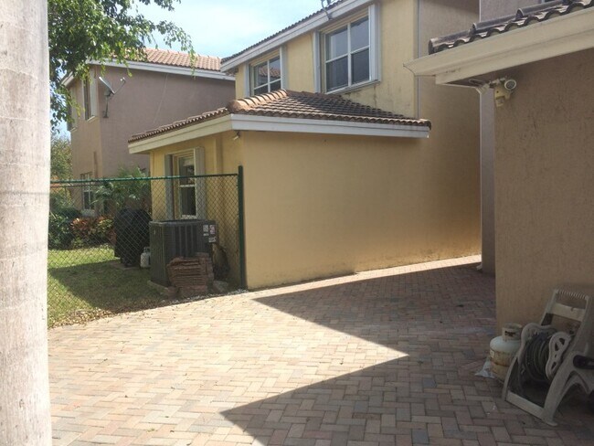 Building Photo - 9217 NW 54th St