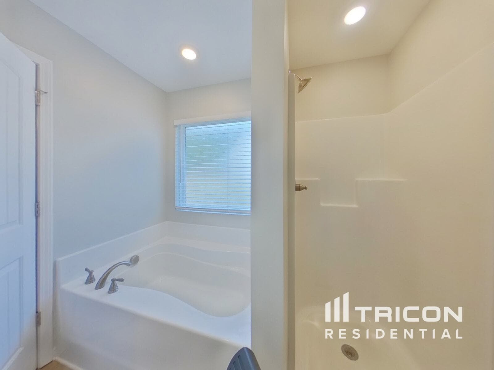 Building Photo - 241 Roosevelt Thompson Rd