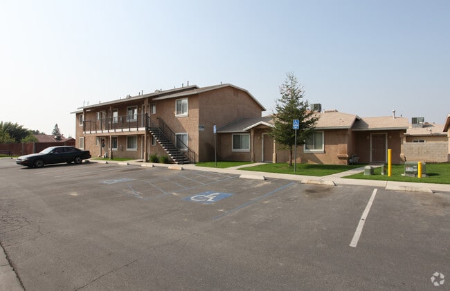 Primary Photo - Kristine Apartments