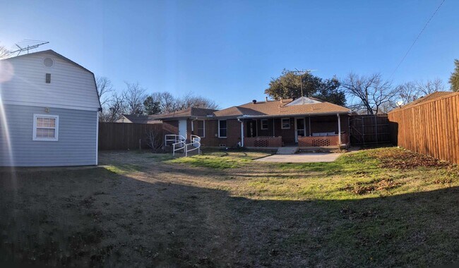 Building Photo - 10316 Lavano Ln