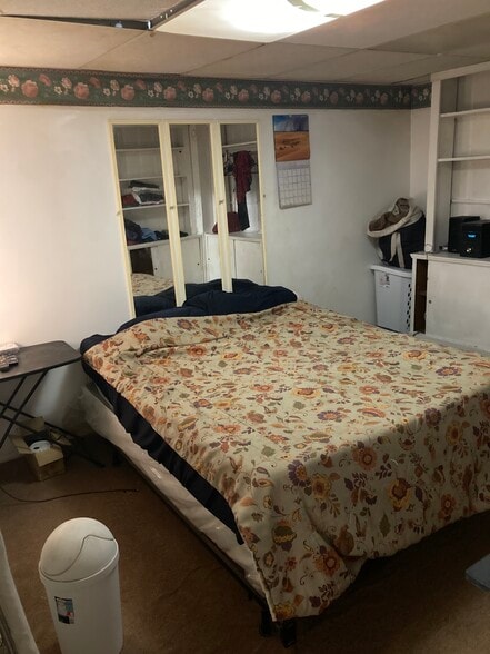 Building Photo - 764 Lenore Ln