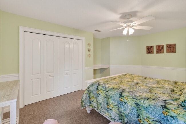 Building Photo - 3221 SE Quay St