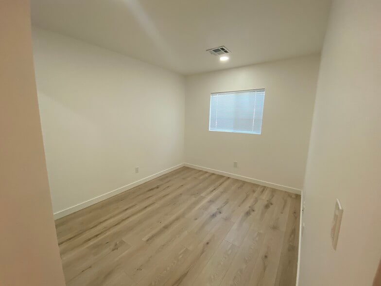 Bedroom#2 - 24223 Arch St